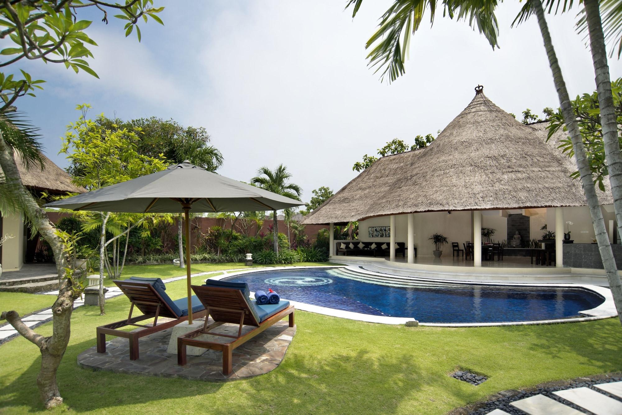 Villa The Dusun Seminyak Esterno foto